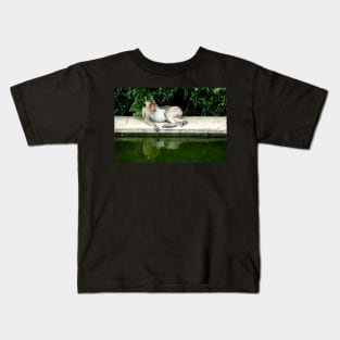 Le repos du singe Kids T-Shirt